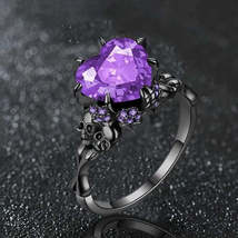 Black Skull Zircon Peach Heart Luxury Vintage Ring - £3.47 GBP