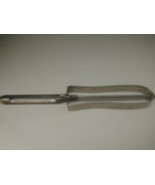 EKCO Vegetable PEELER Nee Action Floating Blade - $2.87 CAD