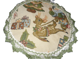 NICE Set 4Holiday Tapestry Fabric  PLACEMATS 12&quot; Round REINDDER SANTA HO... - £13.19 GBP