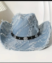 Western Denim Hat - $543.30 MXN