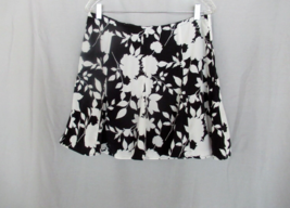 Banana Republic skirt flare mini lined Size 10 black white floral - $13.67