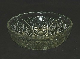 Vintage Clear Glass Round Bowl w Cameo Daisy Floral Teardrop &amp; Fan Desig... - £19.46 GBP