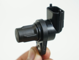 Camshaft Position Sensor for Mercedes crossfire C300 GLK350 C250 CL550 E... - $24.87