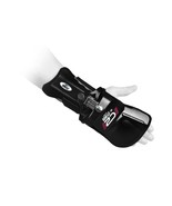 Storm C2 Bowling Glove - €47,16 EUR