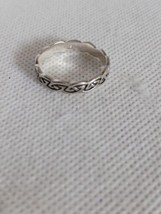 Vintage Avon Sterling Silver Celtic Knot Design Band 3.5mm Wide Ring Size 9  - £23.59 GBP