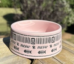 Etched “meow” &amp; Fish Bones Pink CAT BOWL 5” Stoneware Food Water Pet Dis... - £12.67 GBP