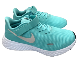 Nike Revolution Women&#39;s #CQ9330-300 Athletic Shoe Mint Green 7W NWOT - $47.49
