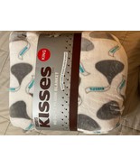 NWT HERSHEY’S KISSES GIANT PLUSH BLANKET KING SIZE 90 SQ FT FAMILY SIZED - $125.02 CAD