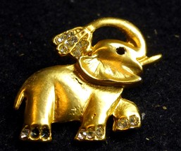 Elephant Pin ( Trunk up for Luck) - £4.72 GBP