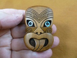(j470-8) tribal Maori mask face Paua shell eyes carved wood pendant New Zealand - £29.72 GBP