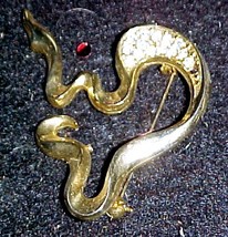Brooche -  Pin - $4.90