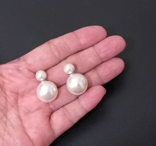 1pr White Double Sided Pearl Shell Stud Earrings Silver Plated worn ea side ER77 - £3.98 GBP
