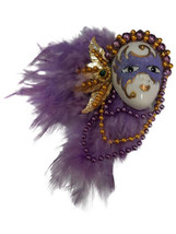 Lilac Masked Beaded Lady Feather Magnet Mardi Gras Party Favor - $5.03