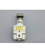  SMC IR2020-02 Precision Regulator 1/4&quot; NPT Port  - $399.81 MXN