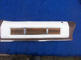 1975 SEDAN DEVILLE LEFT REAR DOOR PANEL UPPER HAS WEAR OEM USED CADILLAC - $3,001.10 MXN