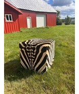 Real Zebra Ottoman Cube 20 H X 20 X 20&quot; Zebra Skin Hair-on Ottoman # F - €736,42 EUR