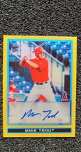 2009 Mike Trout Gold Border Autograph Refractor Rookie Card. Reprint Mint  - £1.55 GBP