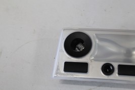 2004-2010 BMW E60 528 INTERIOR FRONT DOME LIGHT K4869 image 3