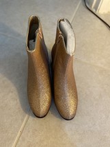 New FOREVER 21 Women&#39;s SIZE  7.5 Gold Lame’ Side Zip Ankle Boots Booties - $5.54