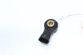 10-16 PORSCHE PANAMERA V6 3.6 ENGINE KNOCK SENSOR Q0639 image 2