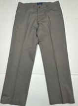 Lee Total Freedom Classic Fit Khaki Pants Gray Men Size 36x30 Measure True - £11.26 GBP