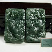 Free Shipping - one couple / ONE  pair  Amulet Natural green jade jadeite carved - £24.17 GBP