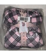 NWT Victoria&#39;s Secret Short Cozy Plush Robe Pretty Blossom Fave Plaid XL... - $1,080.94 MXN