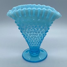Vintage Fenton Art Glass Blue Opalescent Hobnail 6” Ruffled Edge Fan Vase - £19.74 GBP