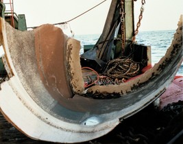 Damaged SRB from Space Shuttle Challenger after recovery from ocean Phot... - £6.91 GBP+