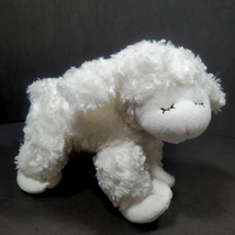 Baby Gund Winky Lamb Plush 6&quot; White Stuffed Animal Rattle 058133 Sewn Eyes Sheep - £5.45 GBP