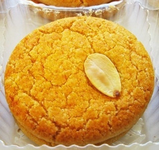 Amay,s Almond Cookies  1 box  24pcs - £4.24 GBP
