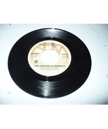 THE CAPTAIN &amp; TENNILLE &quot;LOVE WILL KEEP US TOGETHER&quot; 45 RPM RECORD - $46.60 MXN