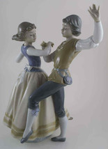 Lladro "Dancing The Polka" #5252 Porcelain Figurine Sculptor Regino Torrijos - £239.79 GBP