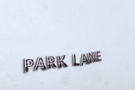 11-16 MINI COOPER COUNTRYMAN FENDER PARK LANE BADGE EMBLEM Q4932 image 8