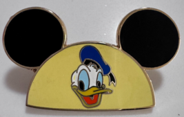 Disney Donald Duck Mouse Ear Hat Pin WDW LE 2008 Pin - $13.85
