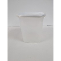 Rubbermaid 3 Qt Servin Saver #6 Sheer Square Canister Storage White Lid #4 - $16.95