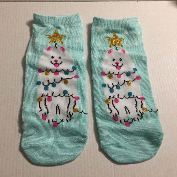 Women&#39;s Holiday Christmas Lights Dog Low Cut No Show Socks Shoe Size 4-10 - $3.95