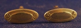 Swank Goldtone Men&#39;s Cufflink Set Men&#39;s Jewelry - £10.70 GBP