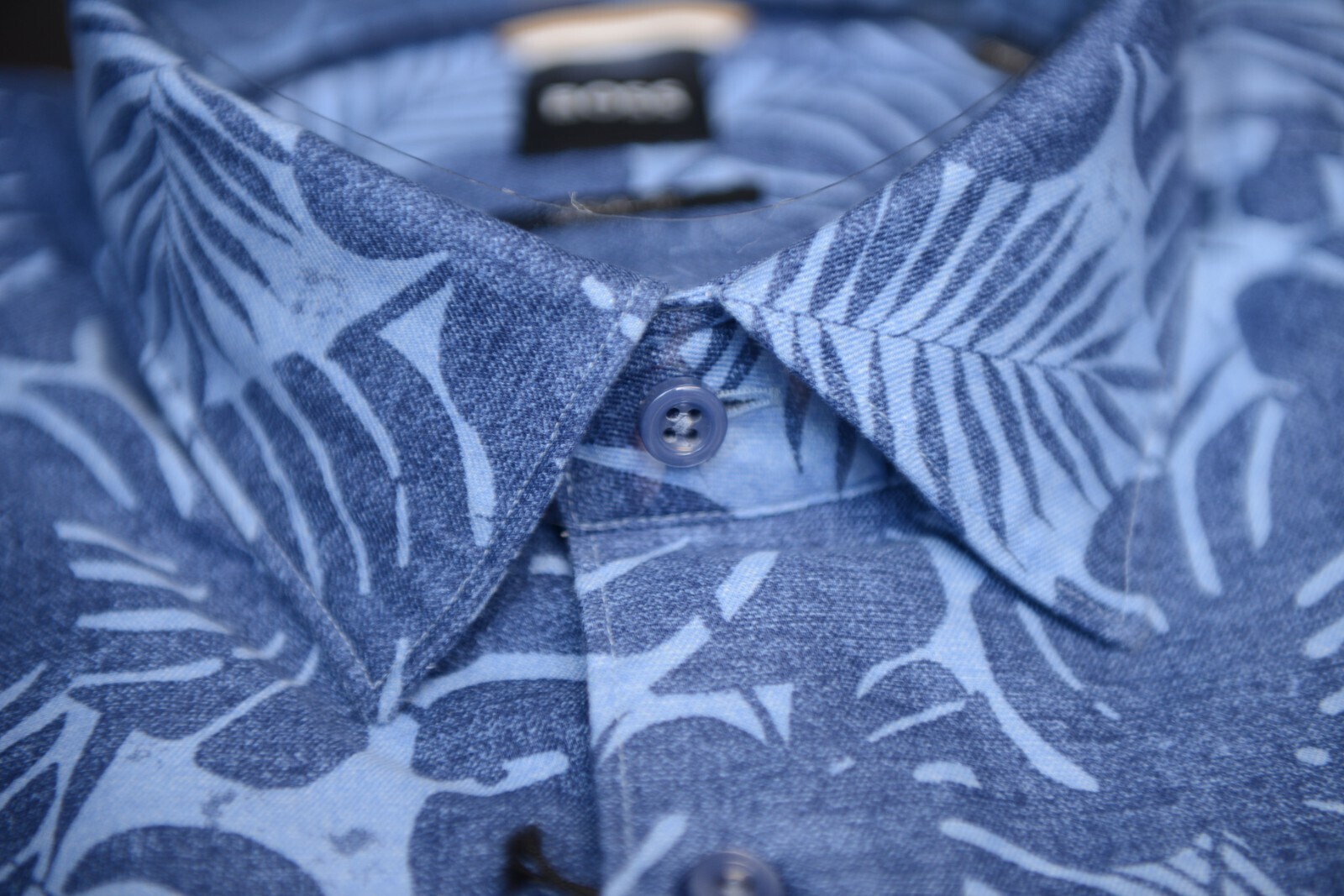 Hugo Boss Men's HAL Kent Casual Fit Leaf Print Cotton/Linen Dress Shirt 42 16.5 Item image 4