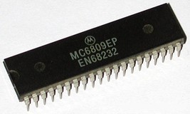 1X MC6809EP MC6809 Motorola DIP-40 - $5.36