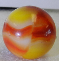 #17360m Vintage Peltier Glass NLR Ketchup and Mustard Marble .61 Inches - £40.04 GBP