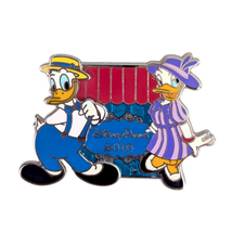 Donald Duck and Daisy Duck Disney Pin: Dapper Day at Magic Kingdom - £30.81 GBP