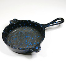 Wagner Ware Enameled Blue Speckled Mini Skillet 1950s-70s Spoon Rest Ash... - $26.88 CAD