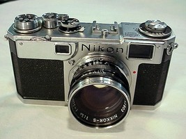 Nikon s2 black dial camer3 thumb200