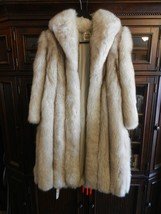 Vintage 1980s Woman&#39;s Natural Blue Fox Coat from Saga Select 48&quot; Long Size 10 - £1,589.82 GBP