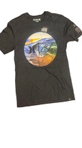 Hurley Premium Short Sleeve Tee Black with Wave Print Size Small - £17.80 GBP