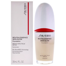 Revitalessence Skin Glow Foundation SPF 30 - 330 Bamboo by Shiseido for ... - £37.68 GBP