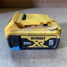 DeWalt DCB205 20V MAX 5Ah Battery ***NOT WORKING / FOR PARTS ONLY** - $4.95