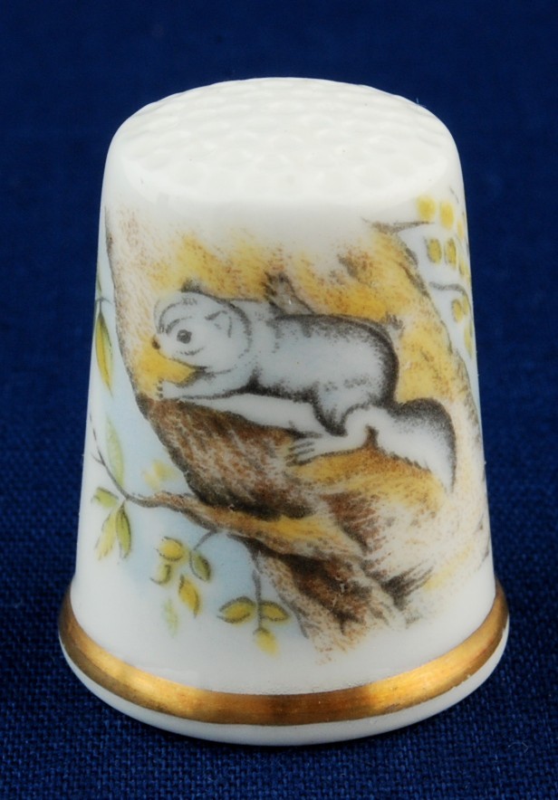 Royal Worcester Bone China Thimble American Flying Squirrel Woodland Series 1970 Item image 2