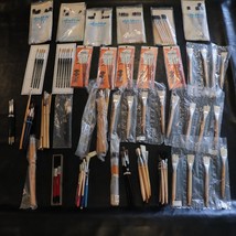 Lot of Vintage Artist Paint Grushes Assorted Sizes Lengths Brands Mostly New #2 - $164.99